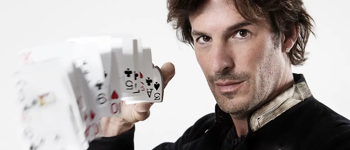 A Vibo arrivano il mago Casanova e la Young Musician European Orchestra