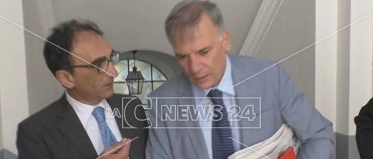 Catanzaro, abuso d’ufficio: assolto il sindaco Abramo. Condannato invece Tallini