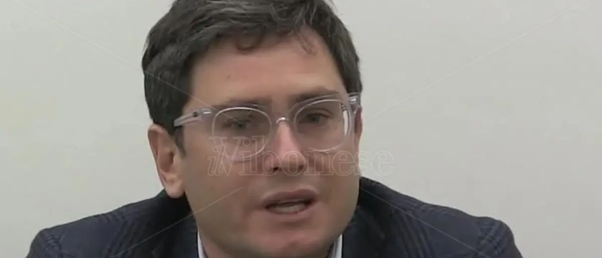 Vibo Valentia: Luciano, Gioia e Mercadante aderiscono ad Azione di Carlo Calenda