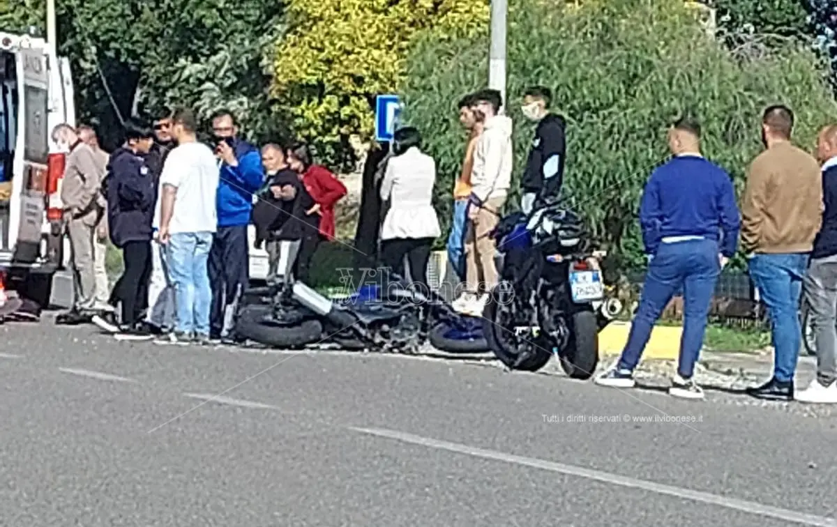 Incidente stradale nel Vibonese: centauro trasferito all'ospedale Jazzolino