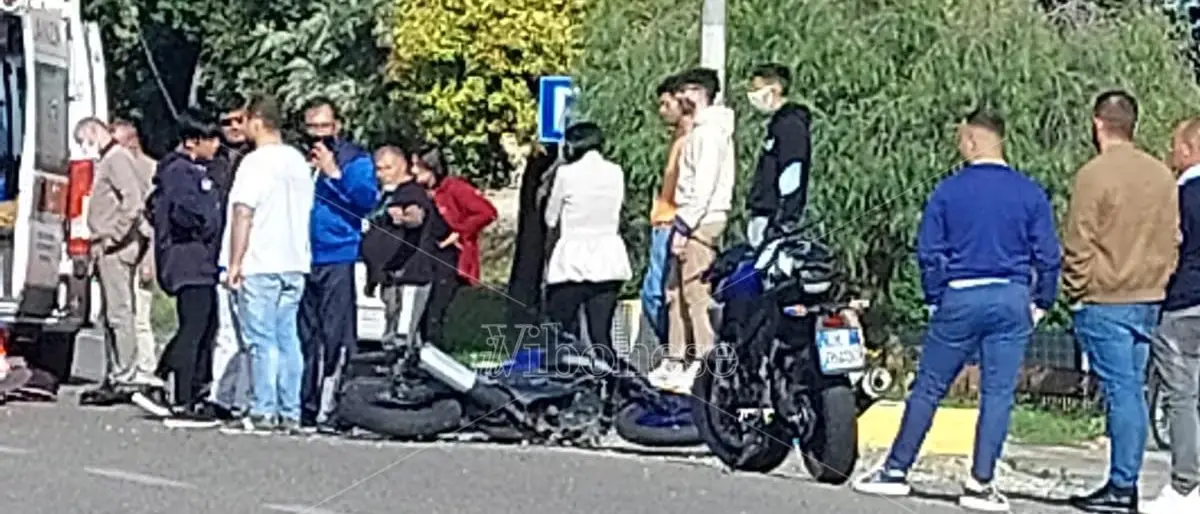 Incidente stradale nel Vibonese: centauro trasferito all'ospedale Jazzolino
