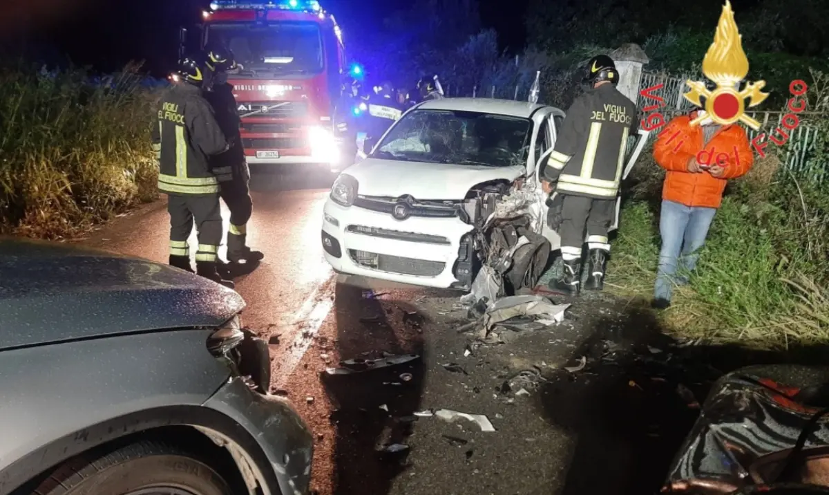 Incidente tra 3 auto lungo la statale 19 nei pressi dello svincolo A2 Pizzo
