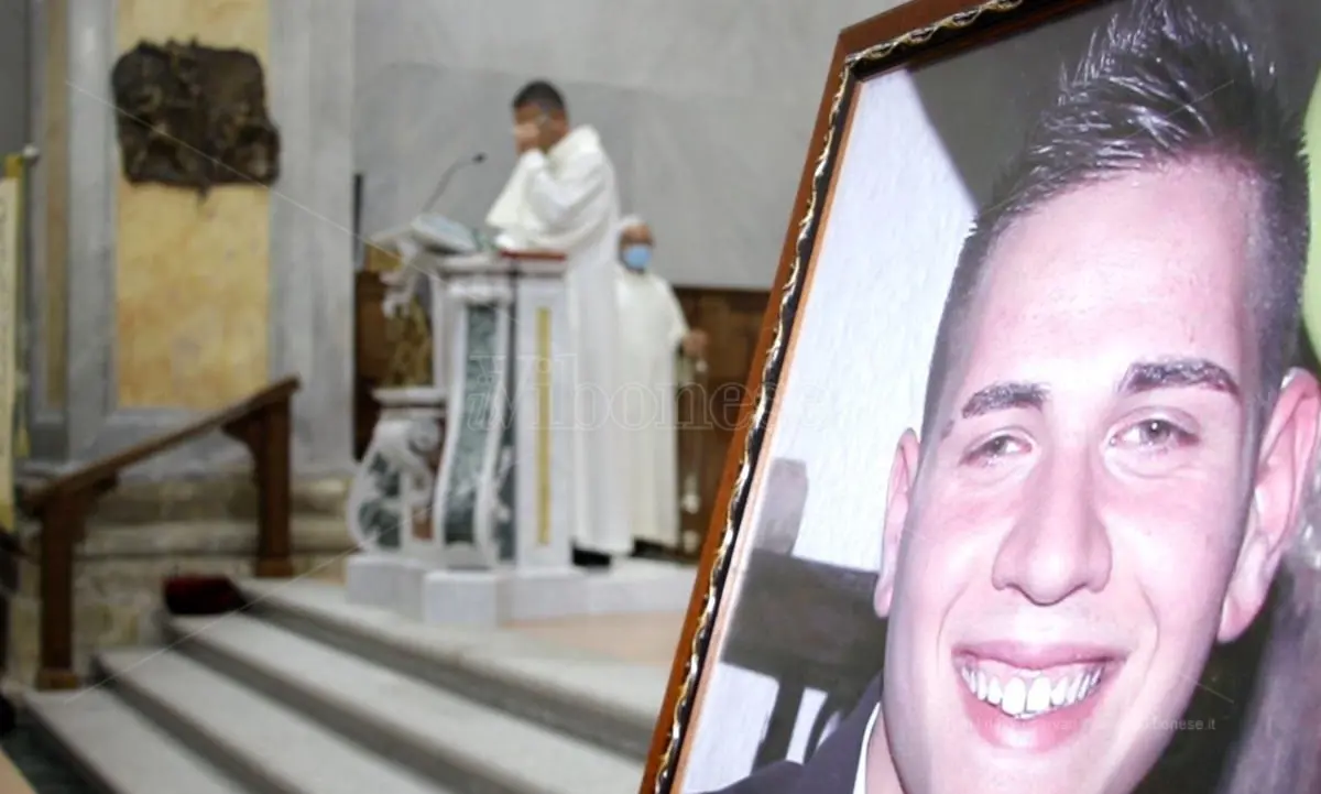 Filippo Ceravolo, lo struggente ricordo di una vittima innocente delle mafie - Foto e video