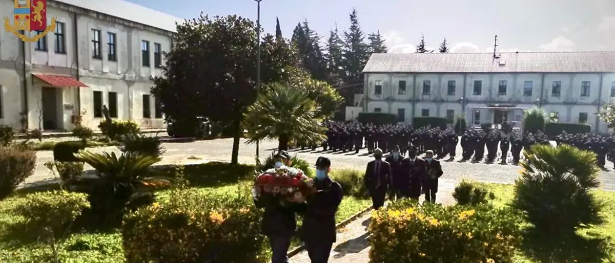Caduti della Polizia di Stato, commemorazione a Vibo alla scuola allievi agenti
