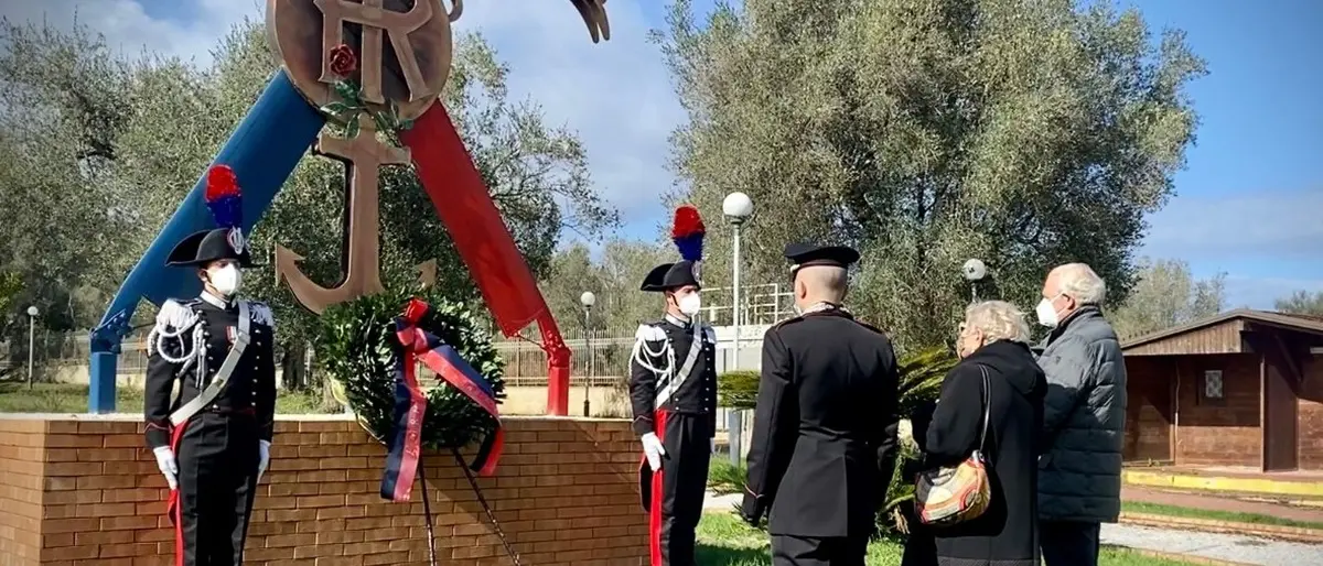 2 Novembre a Vibo, i carabinieri rendono onore ai militari caduti -Video