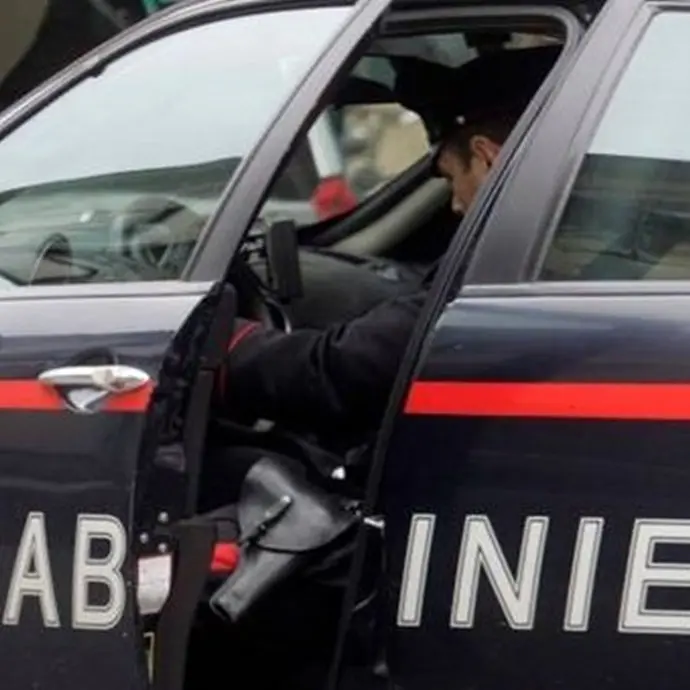 In stato confusionale percorre in moto le strade di Briatico, salvato dai carabinieri