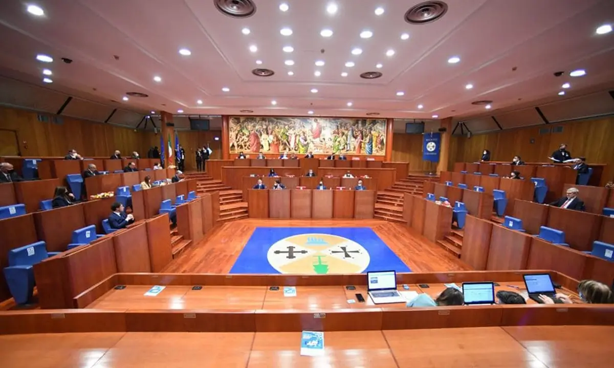 Processo Rimborsopoli, ecco le richieste di condanna: coinvolti anche due ex consiglieri regionali vibonesi