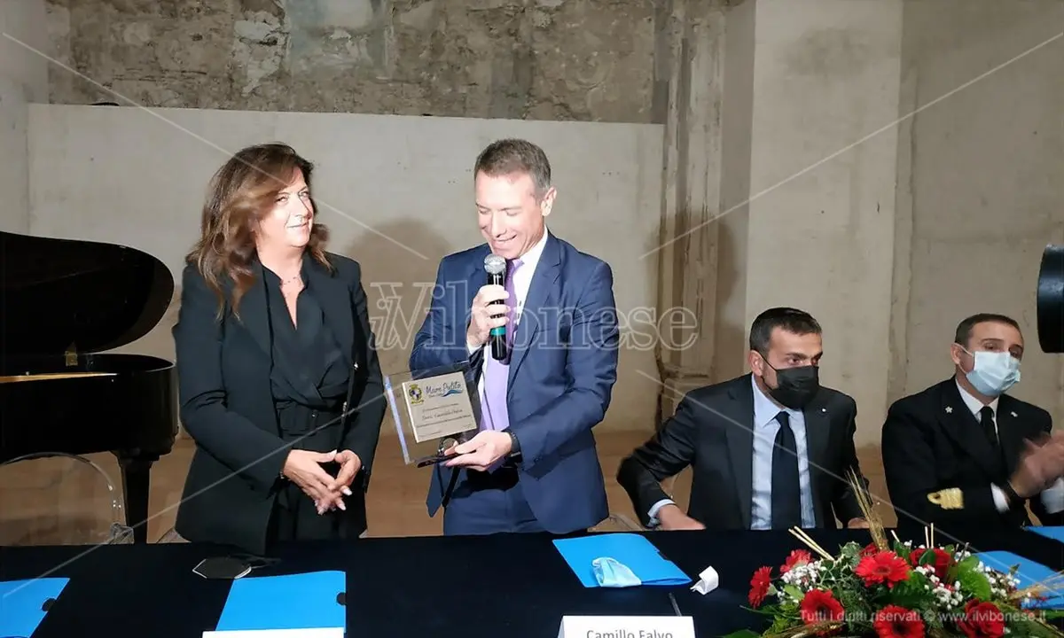 Al procuratore Camillo Falvo il premio “Mare pulito Bruno Giordano” - Video