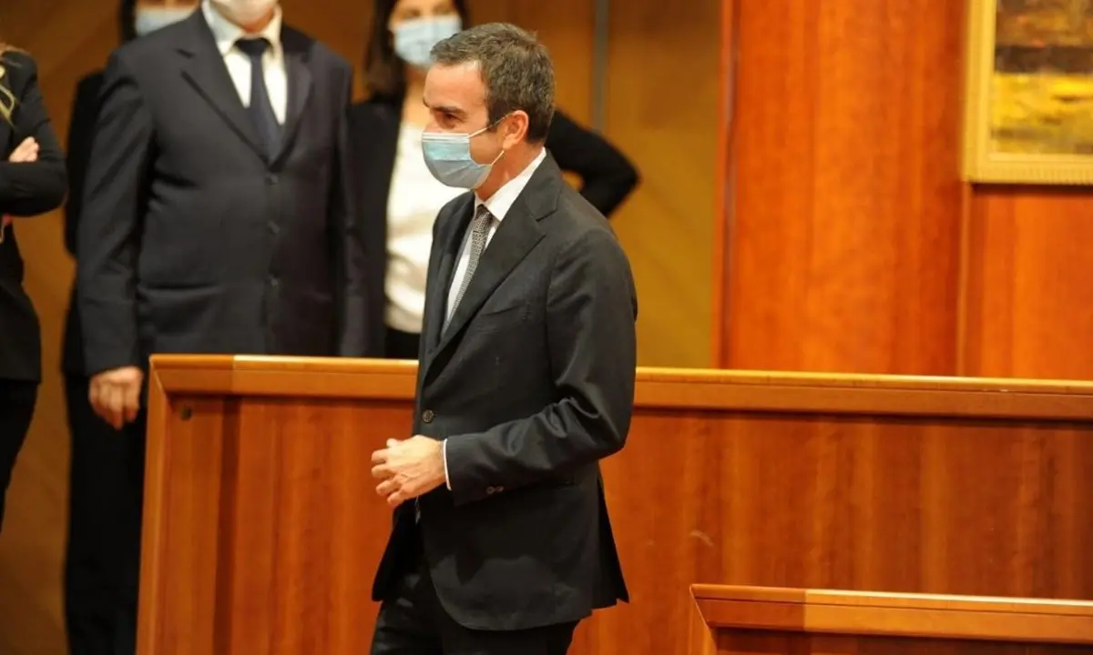 Sanità calabrese, Occhiuto: «In 12 anni i commissari non hanno neanche quantificato il debito»