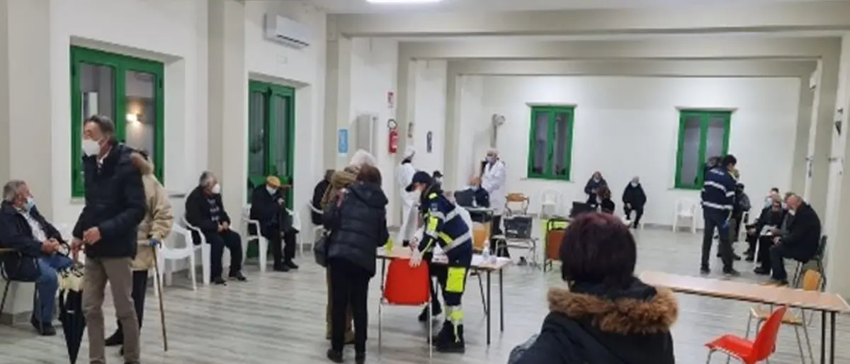 Sant'Onofrio, la denuncia della Protezione civile: «Il sindaco ci ha sfrattati»