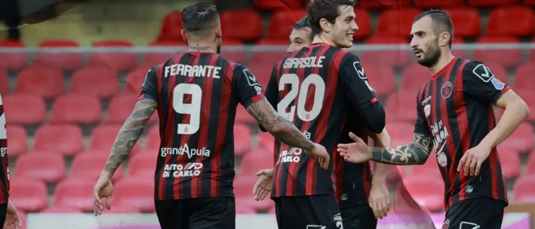 Vibonese-Foggia, il match finisce in parità: 1-1 il risultato finale