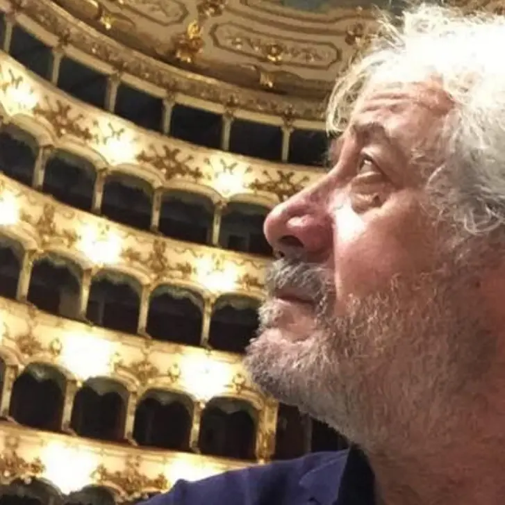 Dalla scuola d’arte di Vibo a direttore di scena nei teatri, la storia di Ivan De Paola