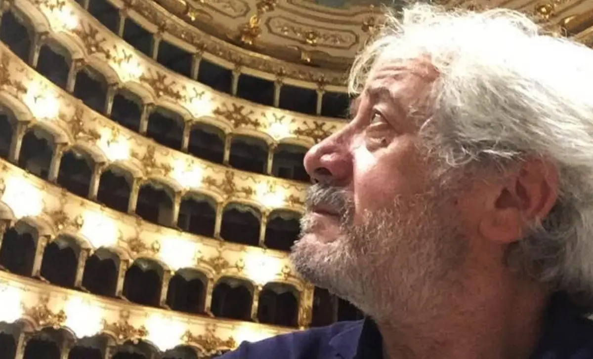 Dalla scuola d’arte di Vibo a direttore di scena nei teatri, la storia di Ivan De Paola