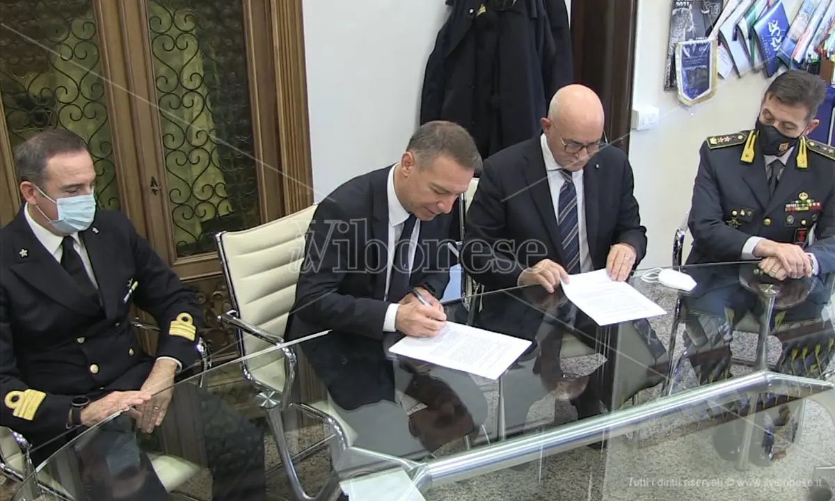 Inquinamento marino nel Vibonese: Procura e stazione zoologica stipulano un protocollo - Video