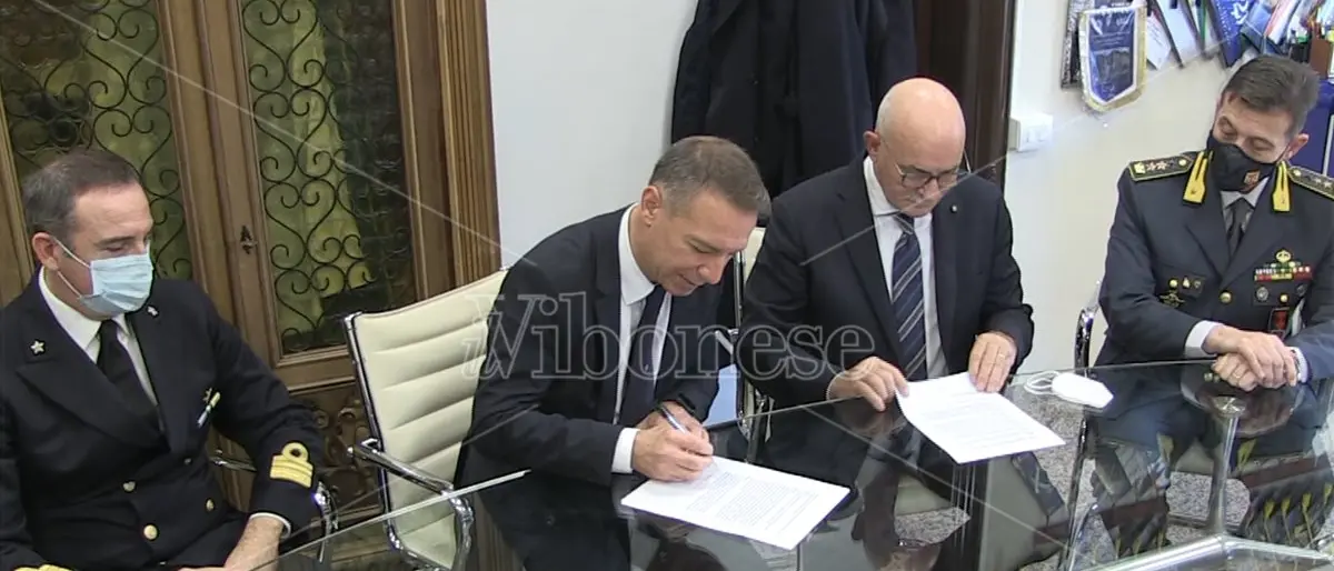 Inquinamento marino nel Vibonese: Procura e stazione zoologica stipulano un protocollo - Video