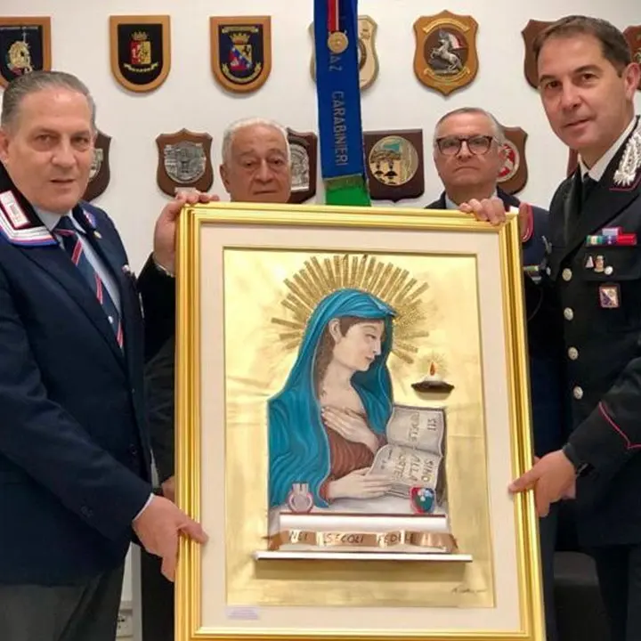 La sacra effige della Virgo Fidelis donata ai carabinieri di Vibo
