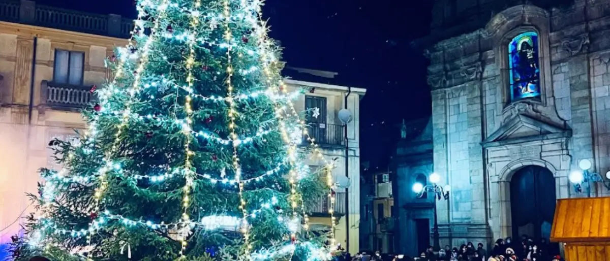 Tutto pronto per “Visit Serra Festival – Natale nel Parco”, tanti eventi nel comune della Certosa