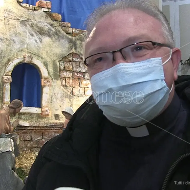 Vibo, il Natale degli ultimi che bussano alle porte della chiesa -Video