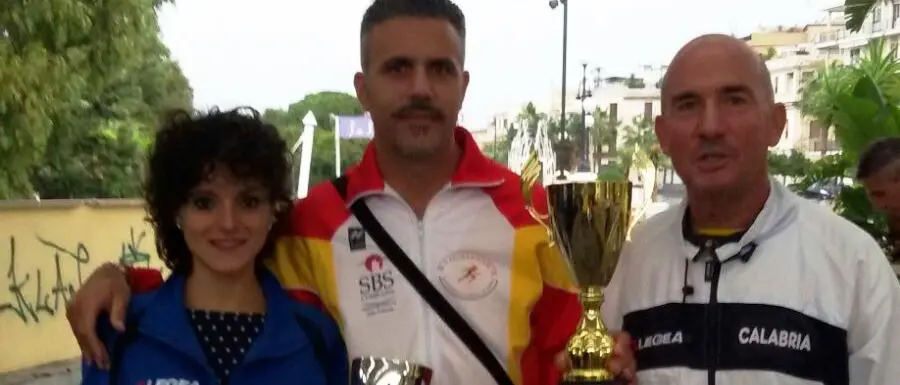 Chiara Raffaele campionessa regionale nella mezza maratona di Reggio