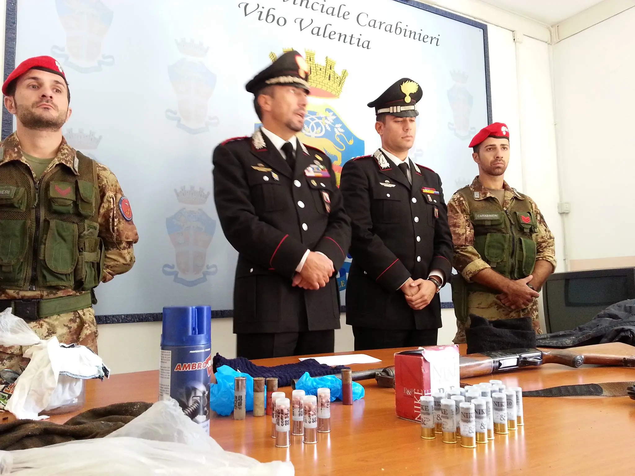 Detenzione di armi e munizioni, tre arresti a Soriano