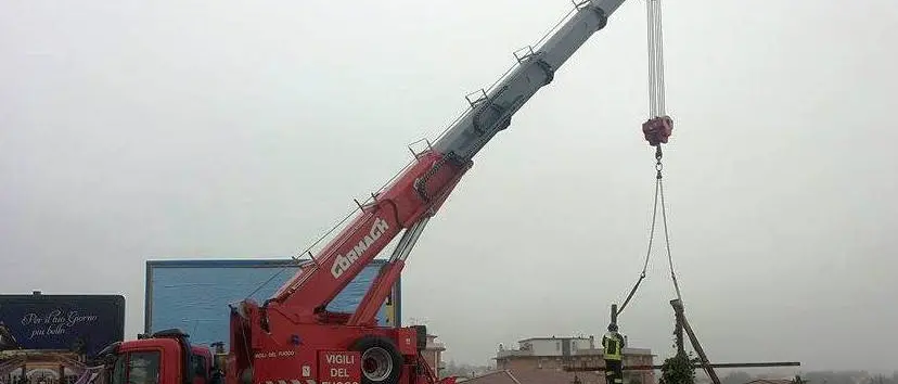 Avviata la rimozione di otto impianti, ma le \"regole\" ancora latitano