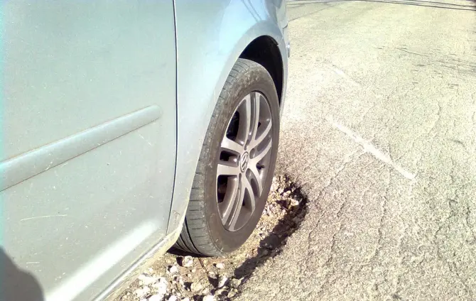 Strade colabrodo? Sindaco di Soriano presenta un esposto contro risarcimento danni