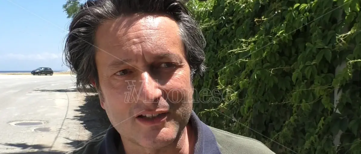 Spiaggia Bivona, Bruni replica a Greco: «La via facile che indica è improponibile» - Video