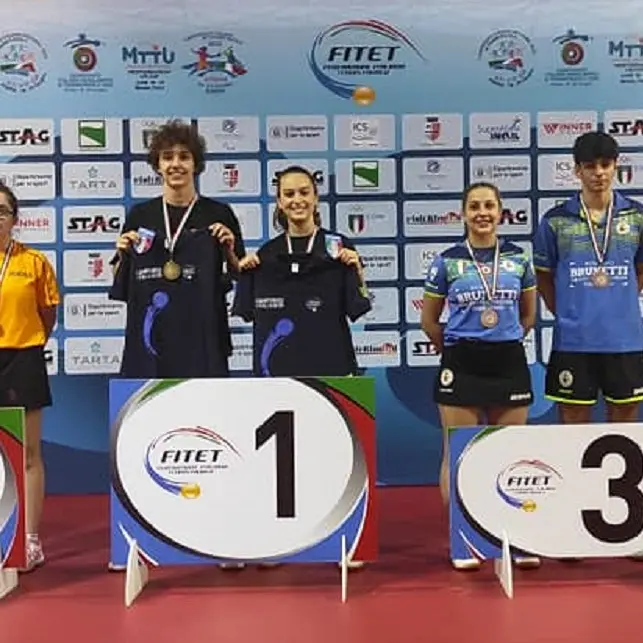 Tennistavolo, oro e argento per la vibonese Miriam Carnovale ai campionati italiani
