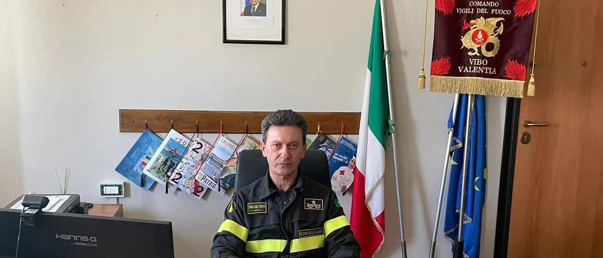 Vibo, cambio di guardia al Comando dei vigili del fuoco: torna Antonino Casella