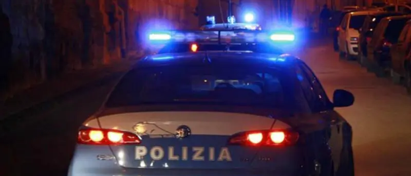 Dieci colpi di arma da fuoco a Vibo contro un bar tabacchi