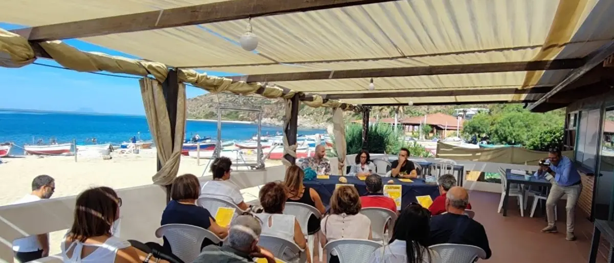 Al via a Nicotera la VII edizione del Festival dell'Ospitalità per \"abitare connessi\" - Video