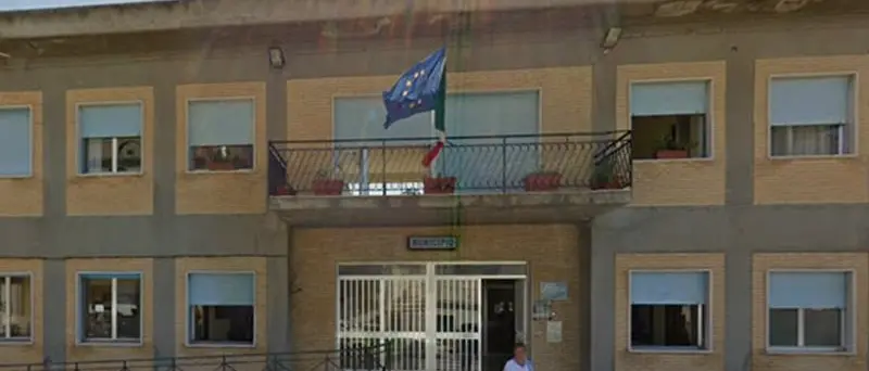 Adeguamento sismico della scuola media di Briatico, si lavora al bando di gara