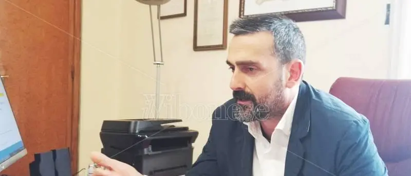 Tropea, artisti di strada multati e allontanati: parla il sindaco Macrì