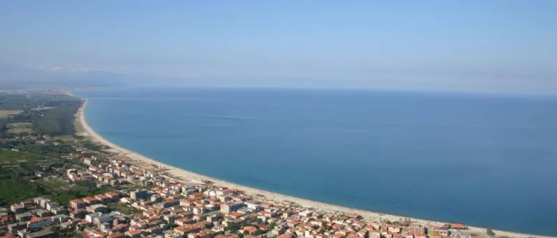 Covid, a Nicotera chiuse tutte le scuole: l’ordinanza del sindaco