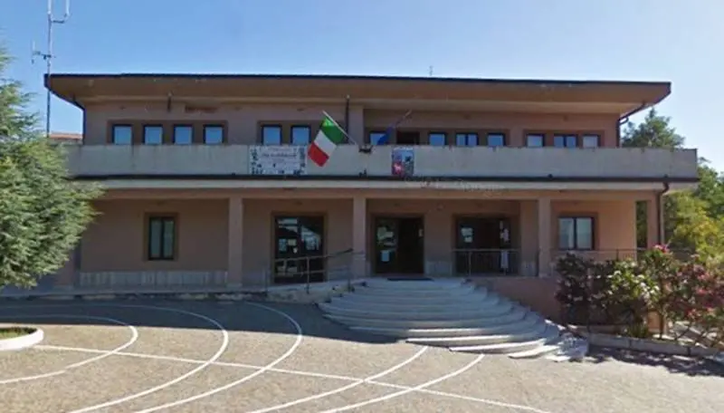 Filandari, l’opposizione ripercorre i primi due anni di consiliatura e sprona «il sindaco Fuduli e la maggioranza a fare di più»