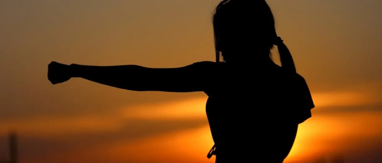 Violenza sulle donne, alla Tropheum karate lezione gratuita di autodifesa