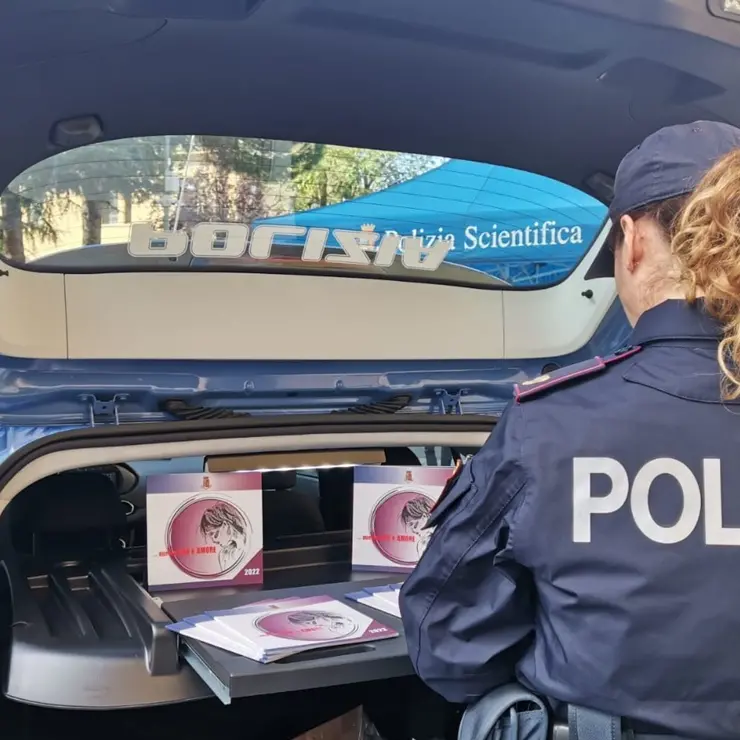 Giornata contro la violenza sulle donne, la Polizia di Vibo in prima linea per sensibilizzare