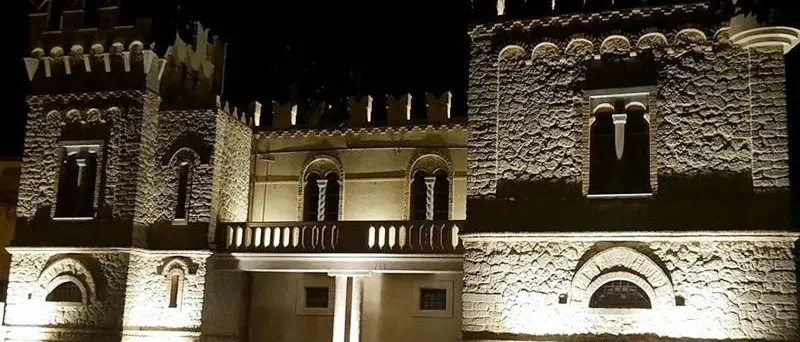 A Drapia una mostra di beneficenza per sostenere la battaglia di \"Vibo in Rosa\"