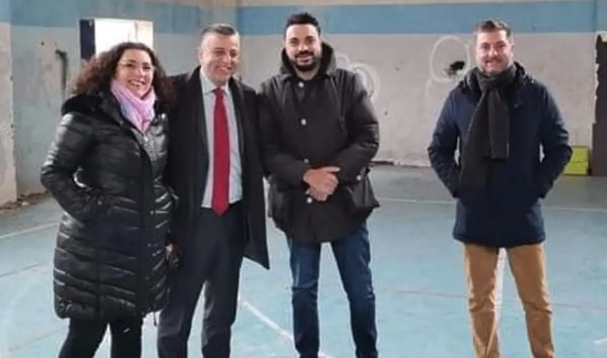 Serra, il presidente della Provincia visita i plessi scolastici