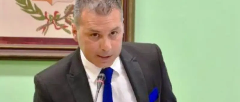 Presidente Provincia Vibo indagato, la vicinanza da parte di 5 consiglieri