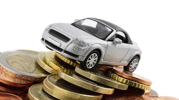 A general metaphor for car finance, sale ,debt and costs. , spectrumblue - stock.adobe.com