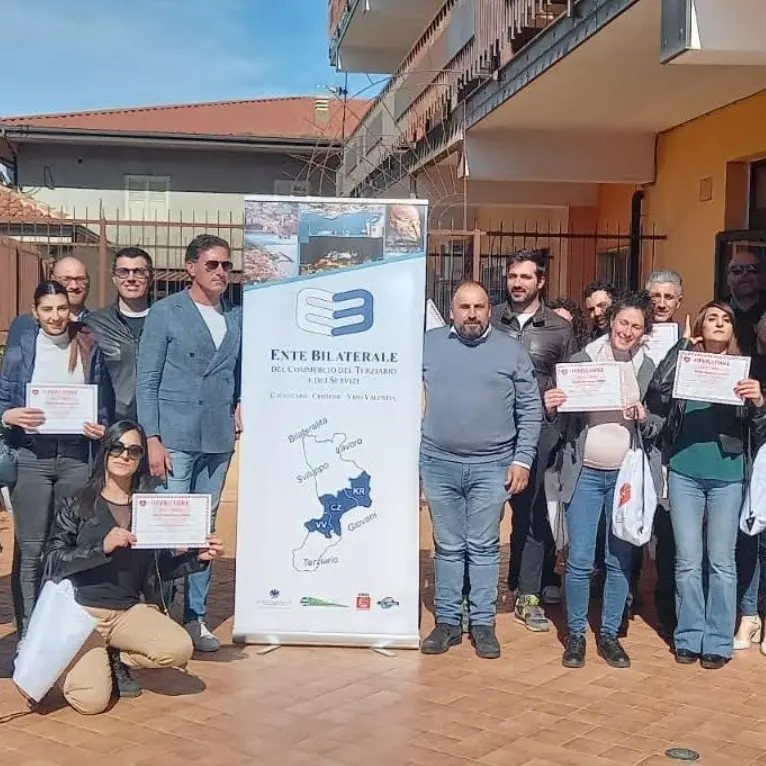 Vibo, concluso il corso per l’uso del defibrillatore promosso dall’Ente bilaterale commercio