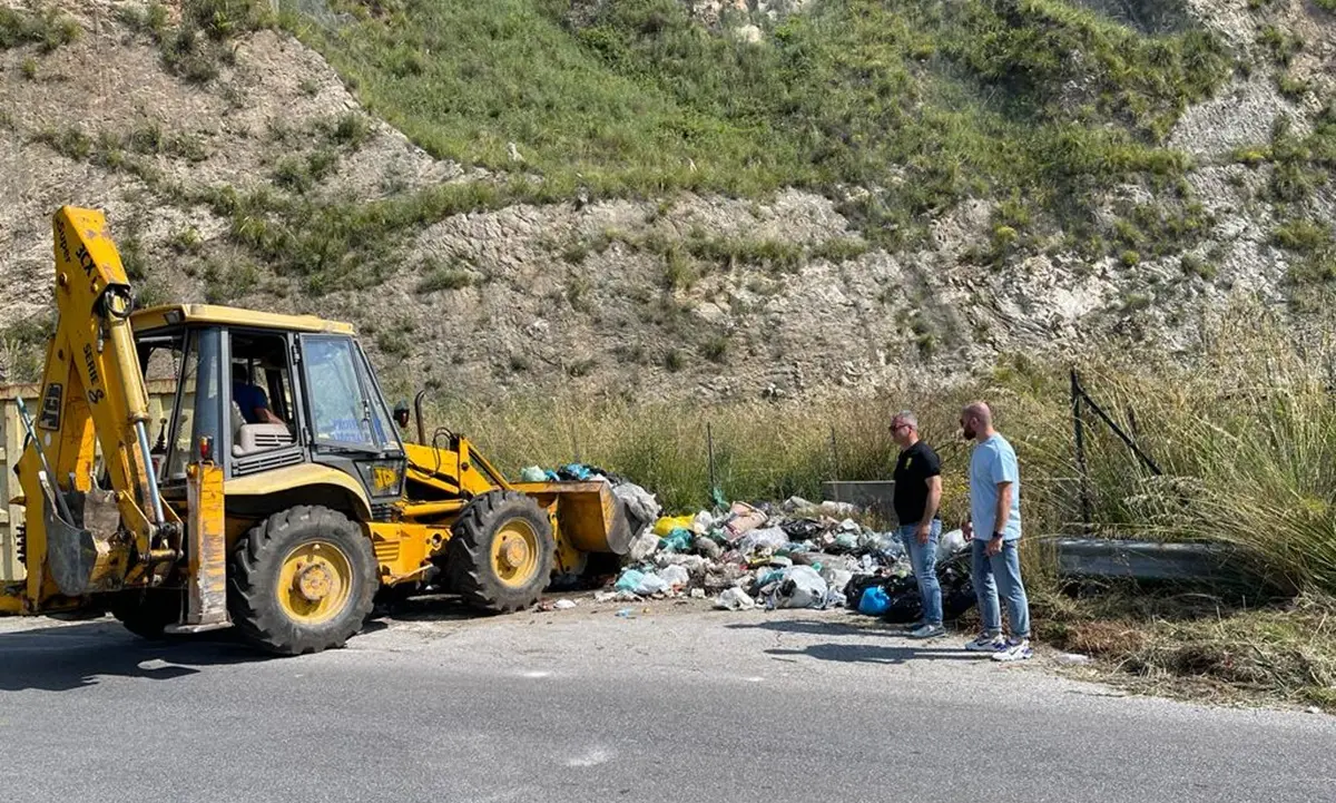 Sp 15 Vibo-Stefanaconi-Sant’Onofrio ripulita dai rifiuti, chiesta la videosorveglianza