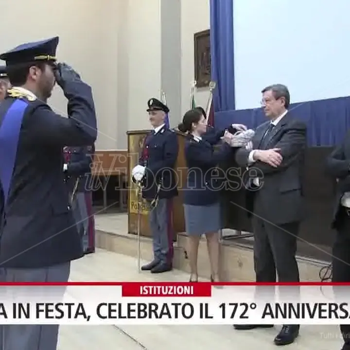 Festa della polizia a Vibo, il questore: «Faremo tanto per gli onesti di questa provincia» - Video