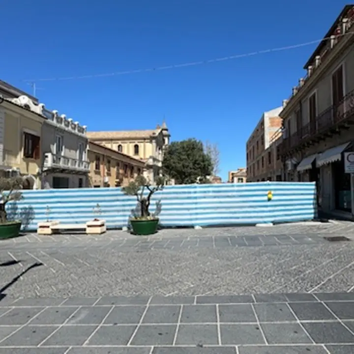 Rigenerazione urbana, il Comune di Vibo supera il target del 30% imposto dal Pnrr: «Ora finiamo i lavori e restituiamo ai cittadini i loro spazi»