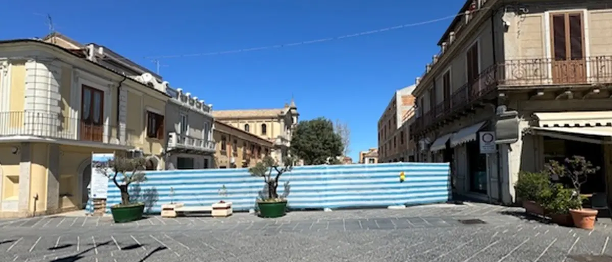 Vibo Valentia e quei cantieri aperti contemporaneamente, Miceli: «Commercio in crisi»