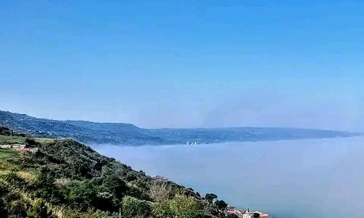 La \"Lupa di mare\" avvolge la costa vibonese, per molte ore Vibo Marina e Pizzo invisibili