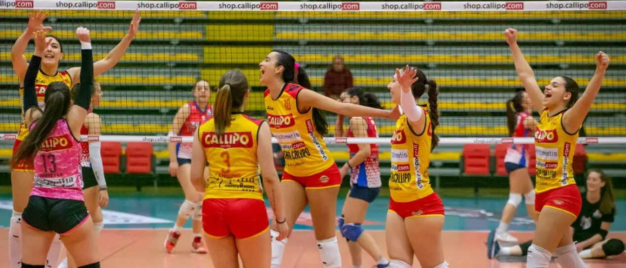 Volley, la Tonno Callipo vince la sua 25esima gara: battuta Cosenza