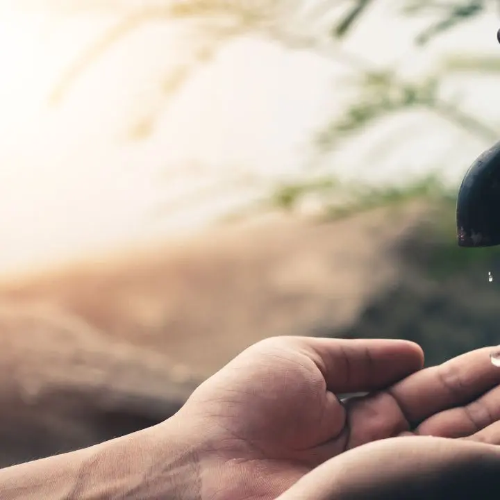 Dalla carenza idrica al rifacimento della rete, a Pizzo Adesione democratica a confronto con l'assessore Calfapietra