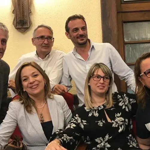 Cento giorni, Forza Italia replica a Luciano: «Non si rassegna alla sconfitta»